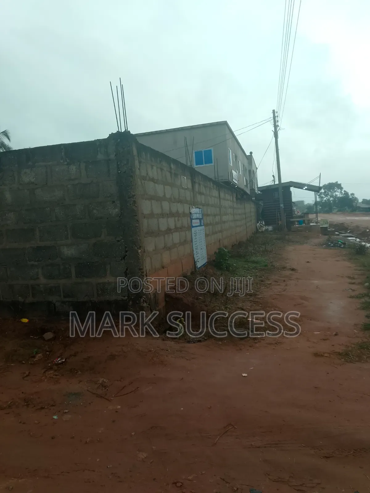 2bdrm House in Pokuase for sale