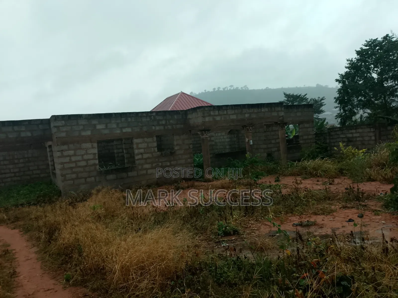 4bdrm House in Pokuase for sale
