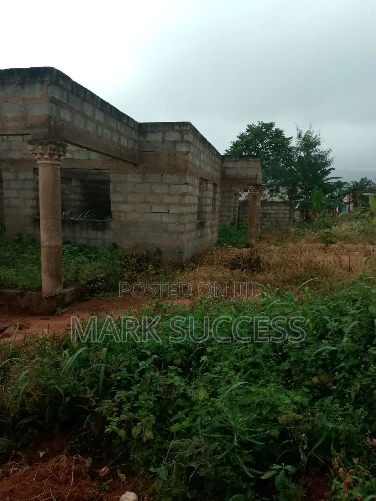 4bdrm House in Pokuase for sale
