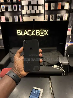 Apple iPhone XR 64 GB Black