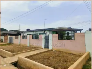 2bdrm Apartment in Comm 5 Estate, Community 25 for sale