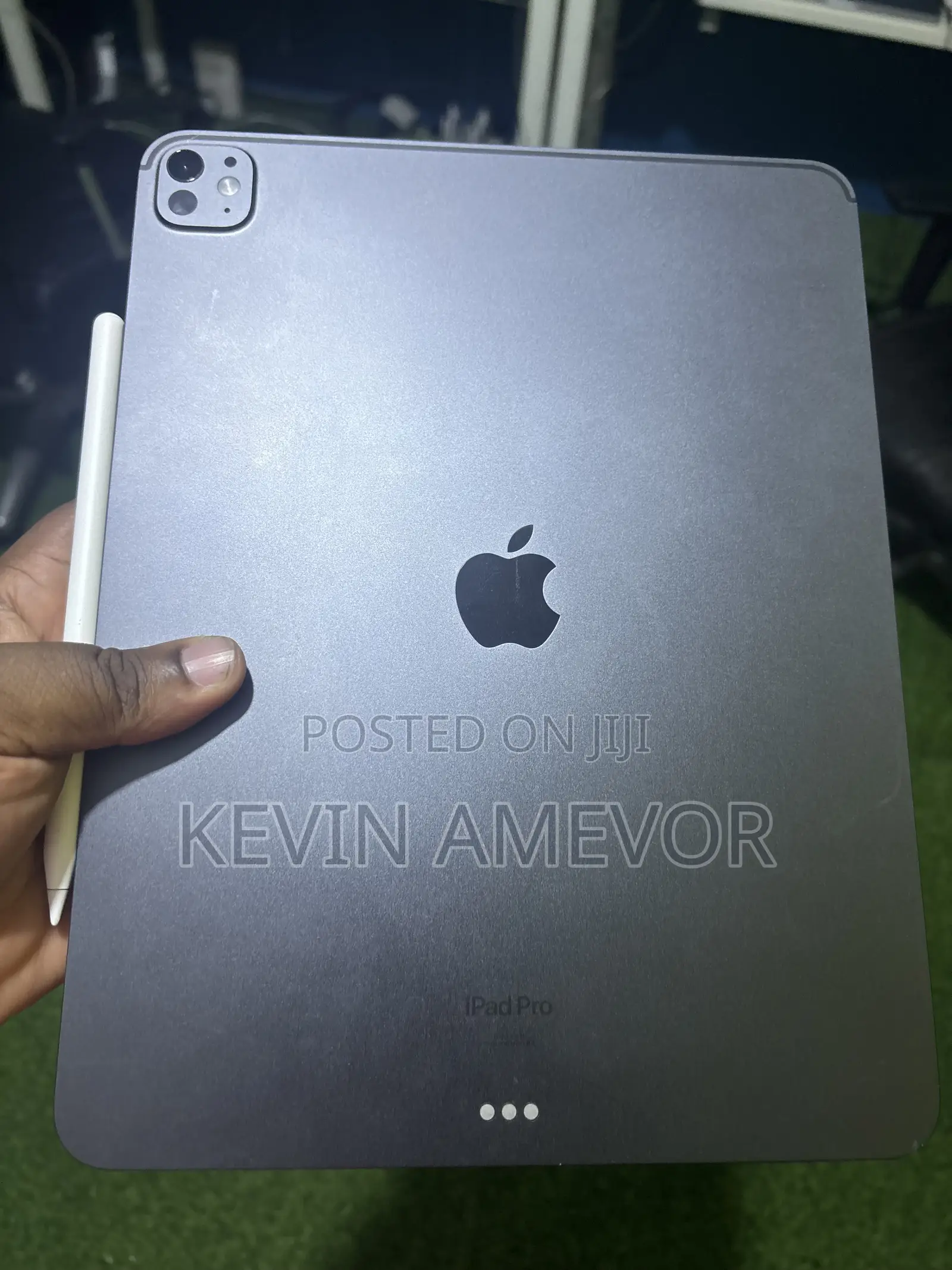 Apple iPad Pro 13 (2025) 256 GB Black