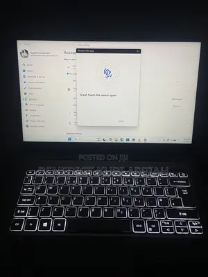 Laptop Acer Swift 3 8GB AMD Ryzen 5 SSD 1T