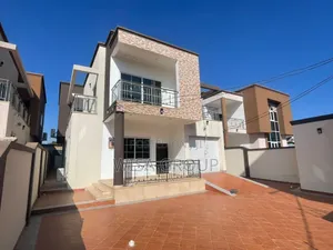 4bdrm Duplex in Wisa Group, Accra Metropolitan for rent