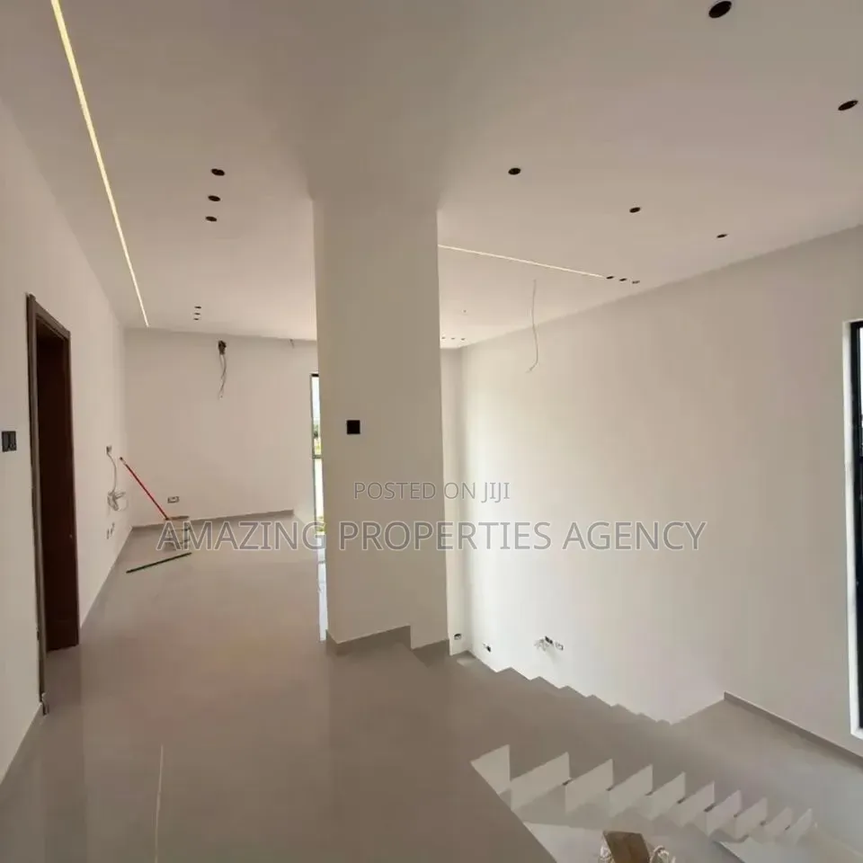 4bdrm House in East Legon Hills, Otano for sale