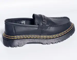 Dr Martens Loafer