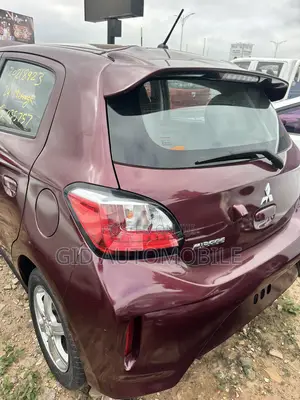 Mitsubishi Mirage 2024 Gray