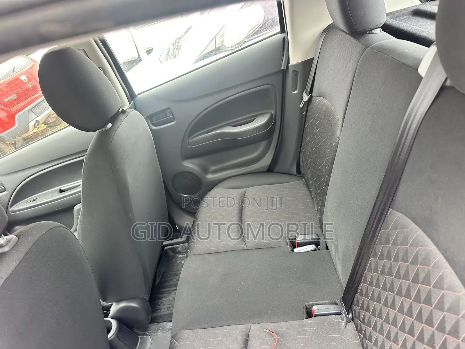 Mitsubishi Mirage 2024 Gray