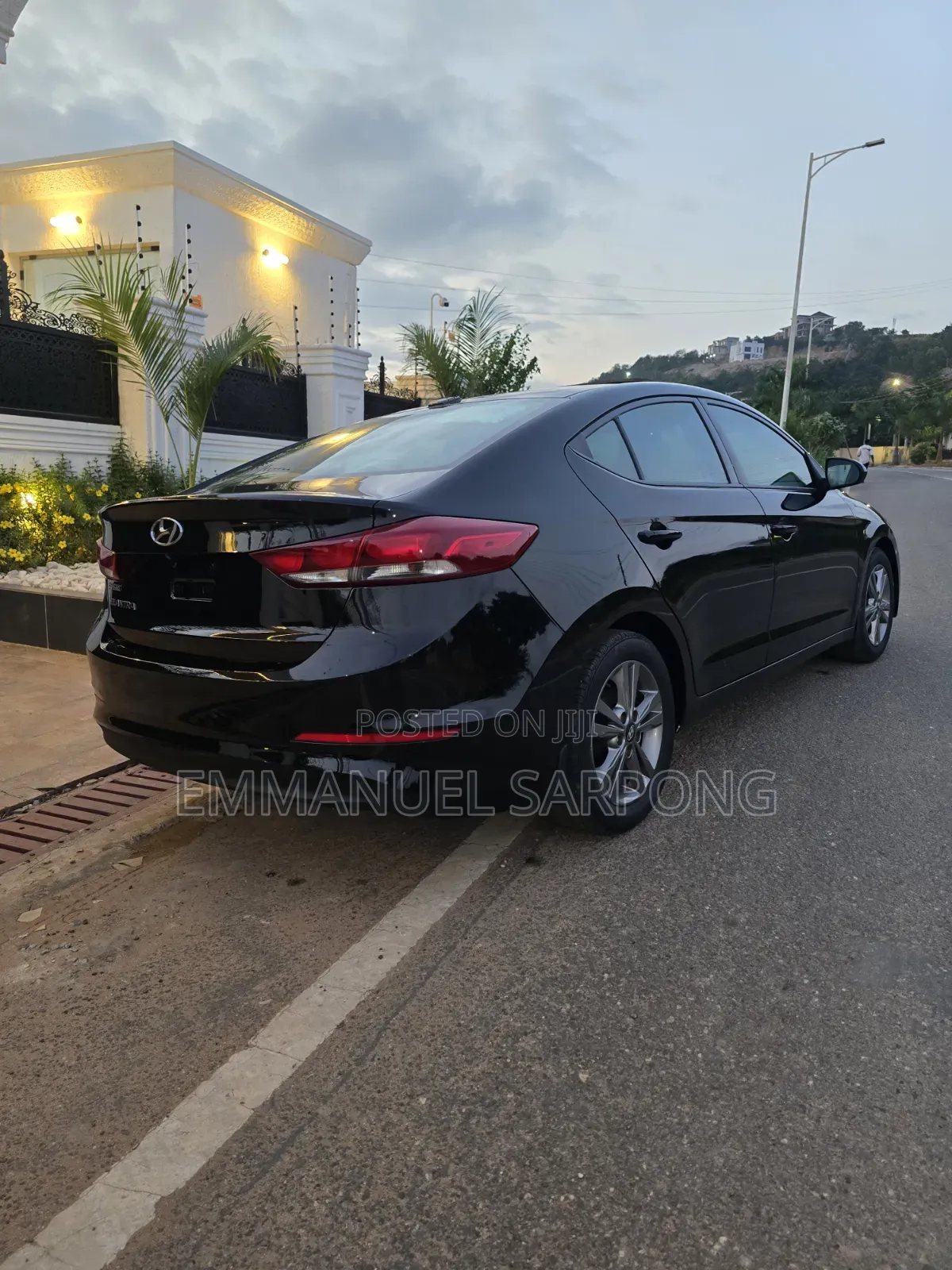 Hyundai Elantra 2017 Black
