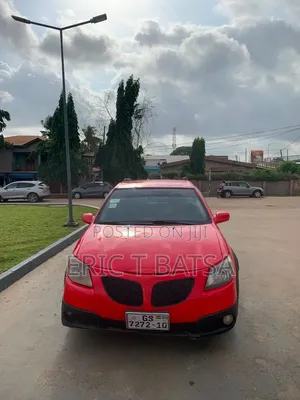 Pontiac Vibe 2010 Red