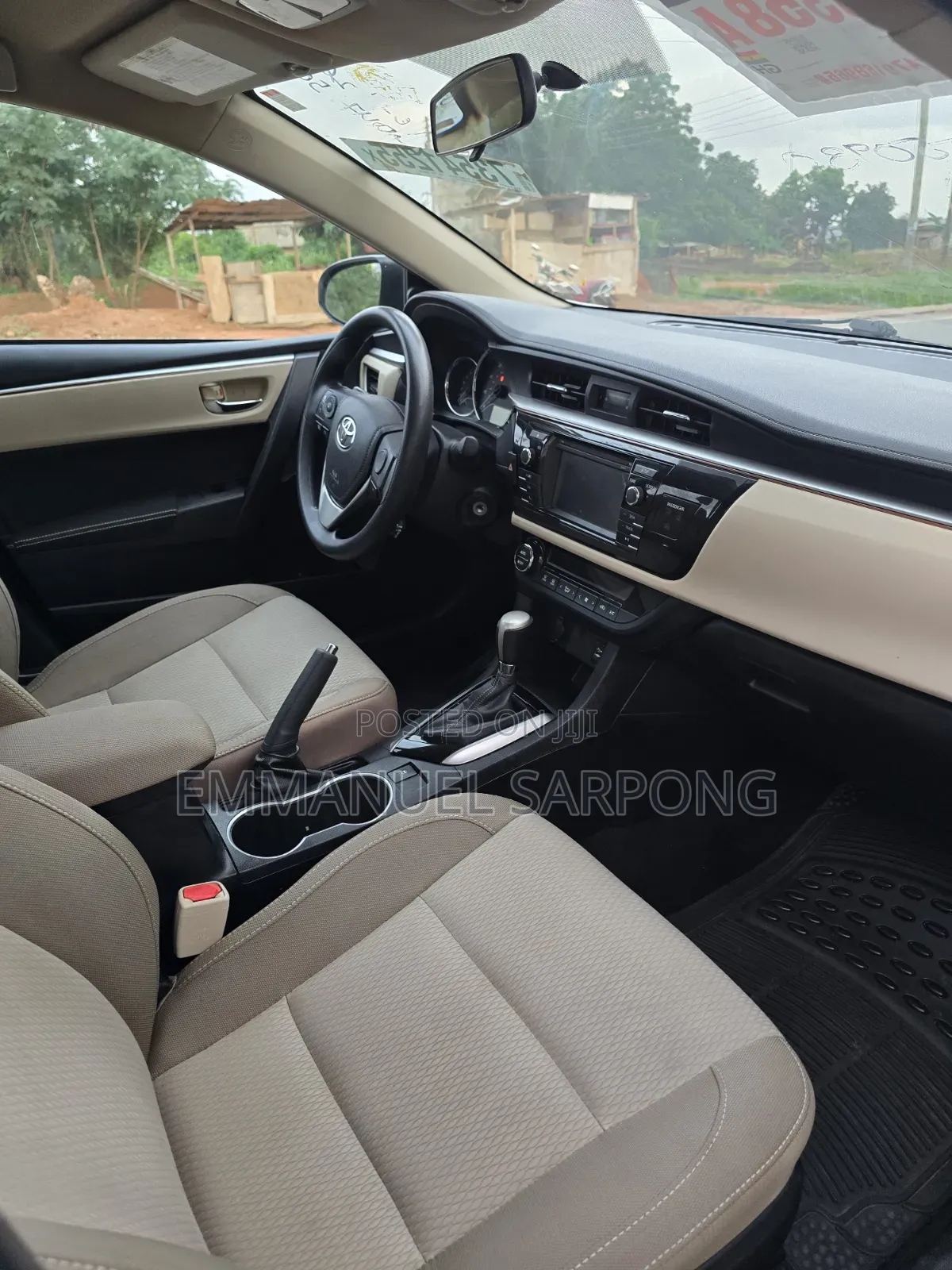 Toyota Corolla 2016 White
