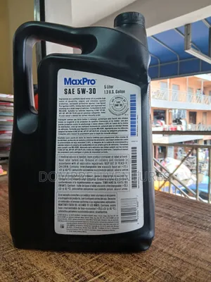 Original Mopar MaxPro SAE 5w-30 Synthetic Blend Engine Oil