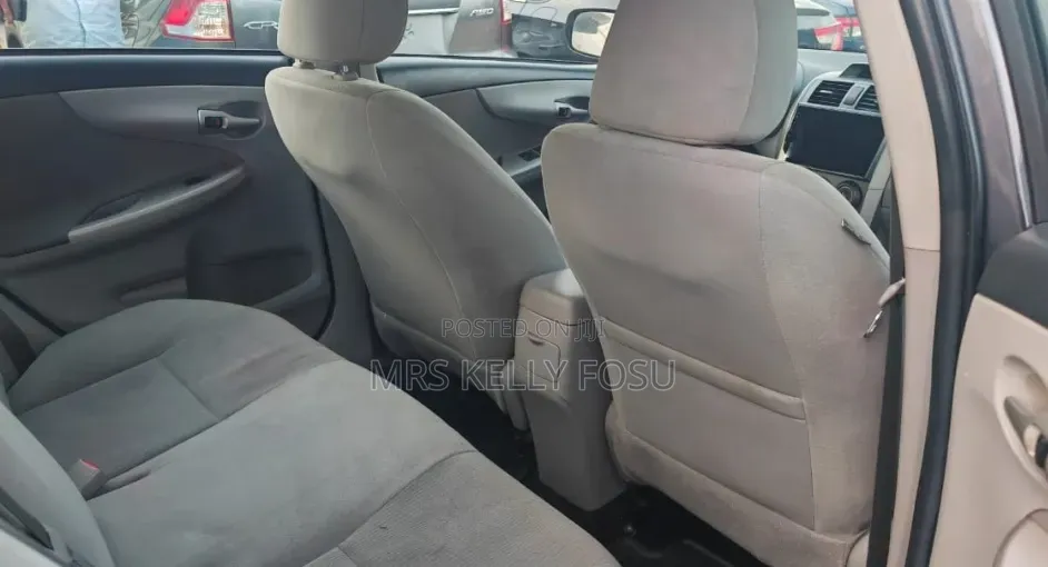 Toyota Corolla 2013 Gray