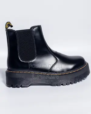 Dr Martens 2976 Quad Smooth Boot