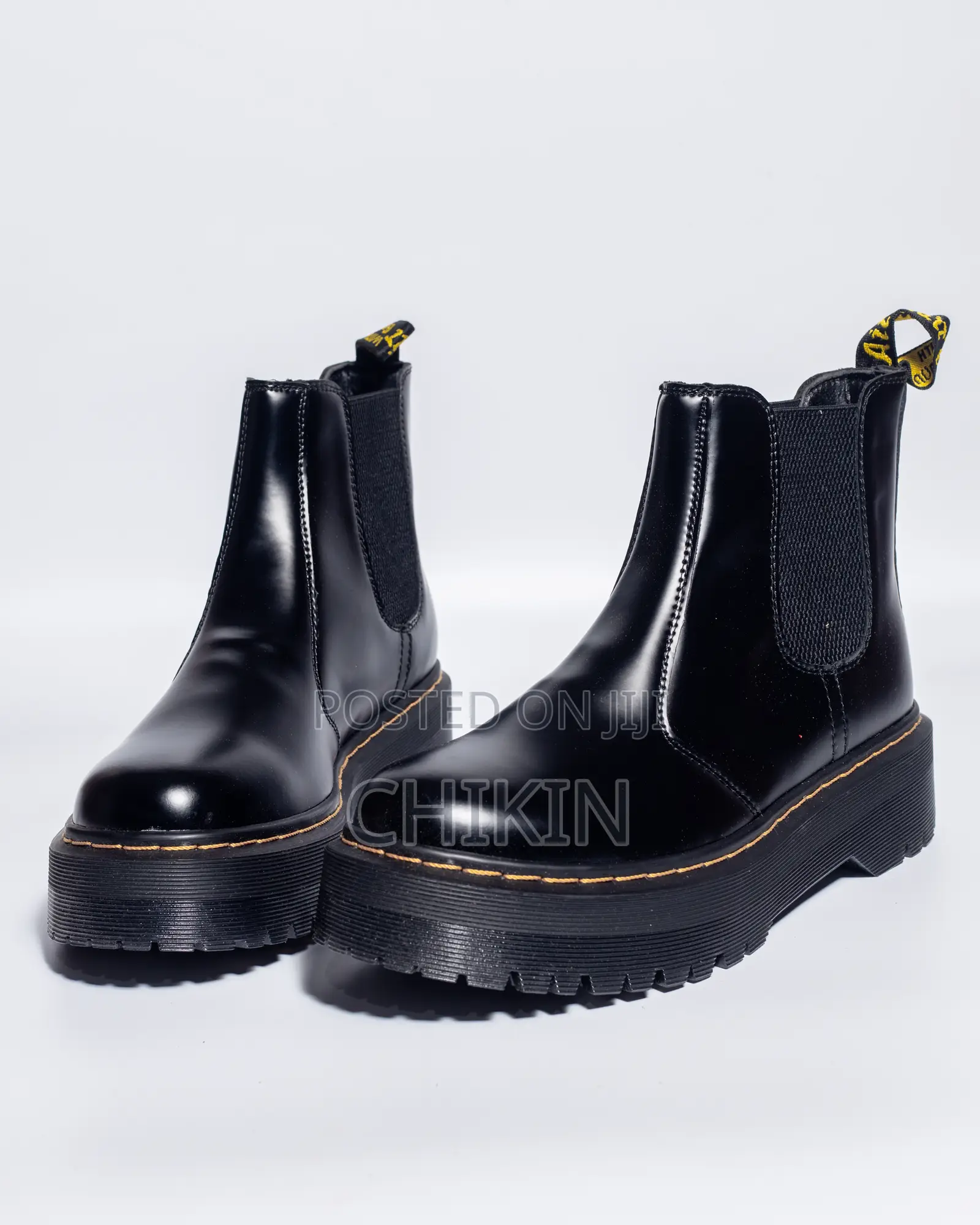 Dr Martens 2976 Quad Smooth Boot