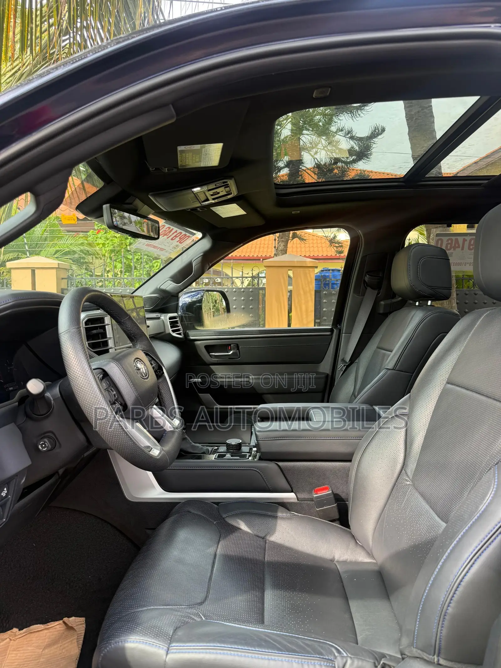 Toyota Tundra Platinum CrewMax 4WD SB w/6.5' Bed 2025 Blue