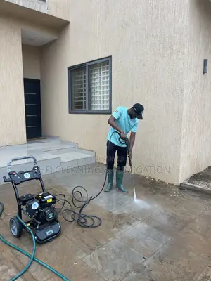 Compound Pressure Washing