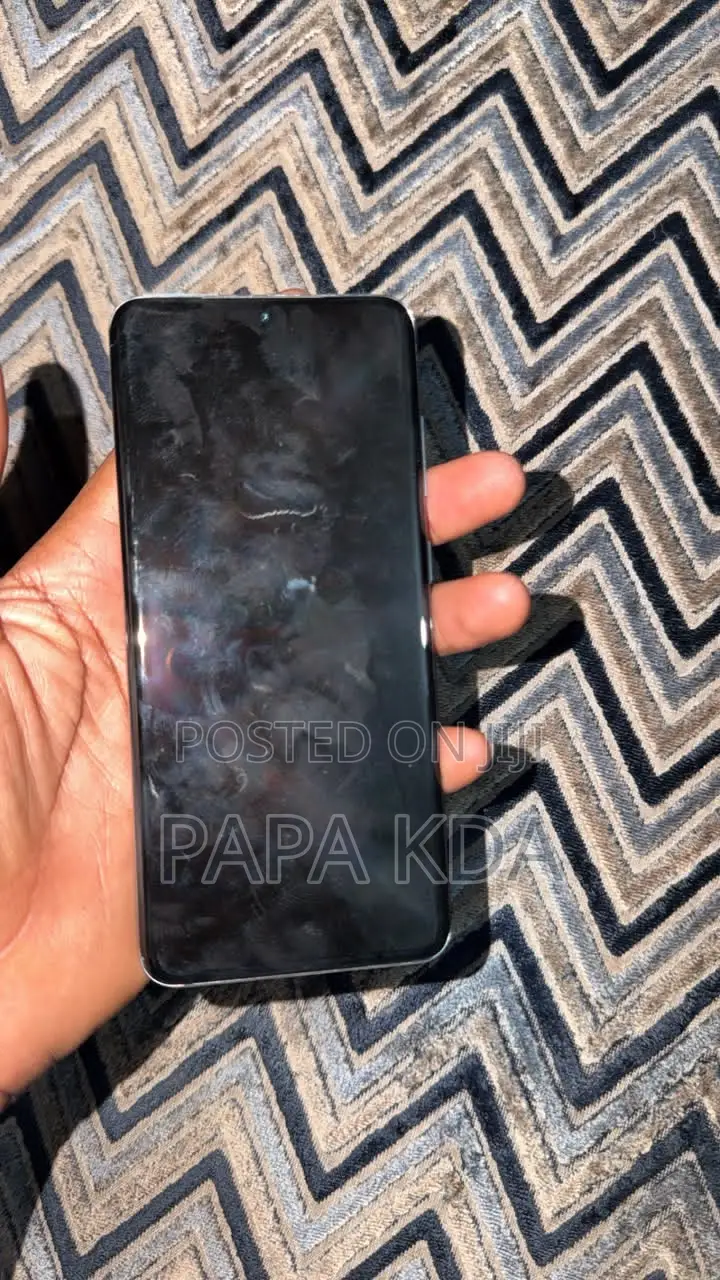Samsung Galaxy S20 128 GB Gray