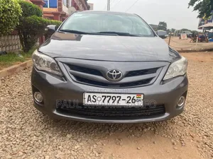 Toyota Corolla LE Special Edition 4dr Sedan (1.8L 4cyl 4A) 2013 Gray