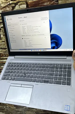 Laptop HP ZBook 15u G5 8GB Intel Core i7 SSD 256GB
