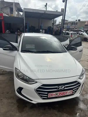 Hyundai Avante 2018 White