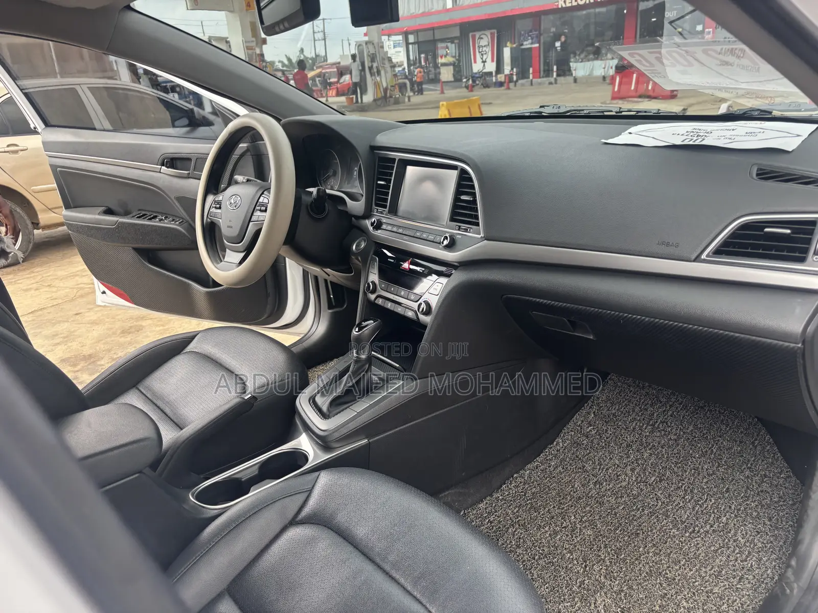 Hyundai Avante 2018 White