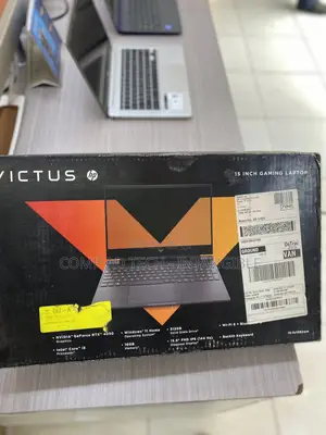 New Laptop HP Victus 15 16GB Intel Core i5 SSD 512GB