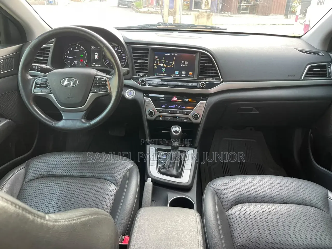 Hyundai Elantra ECO Sedan FWD (1.4L 4cyl 7A) 2017