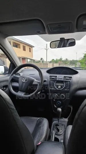 Toyota Vios 2012 Silver