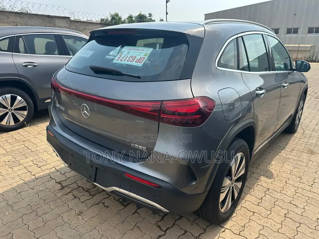 New Mercedes-Benz EQB EQB 250+ 2025 Black