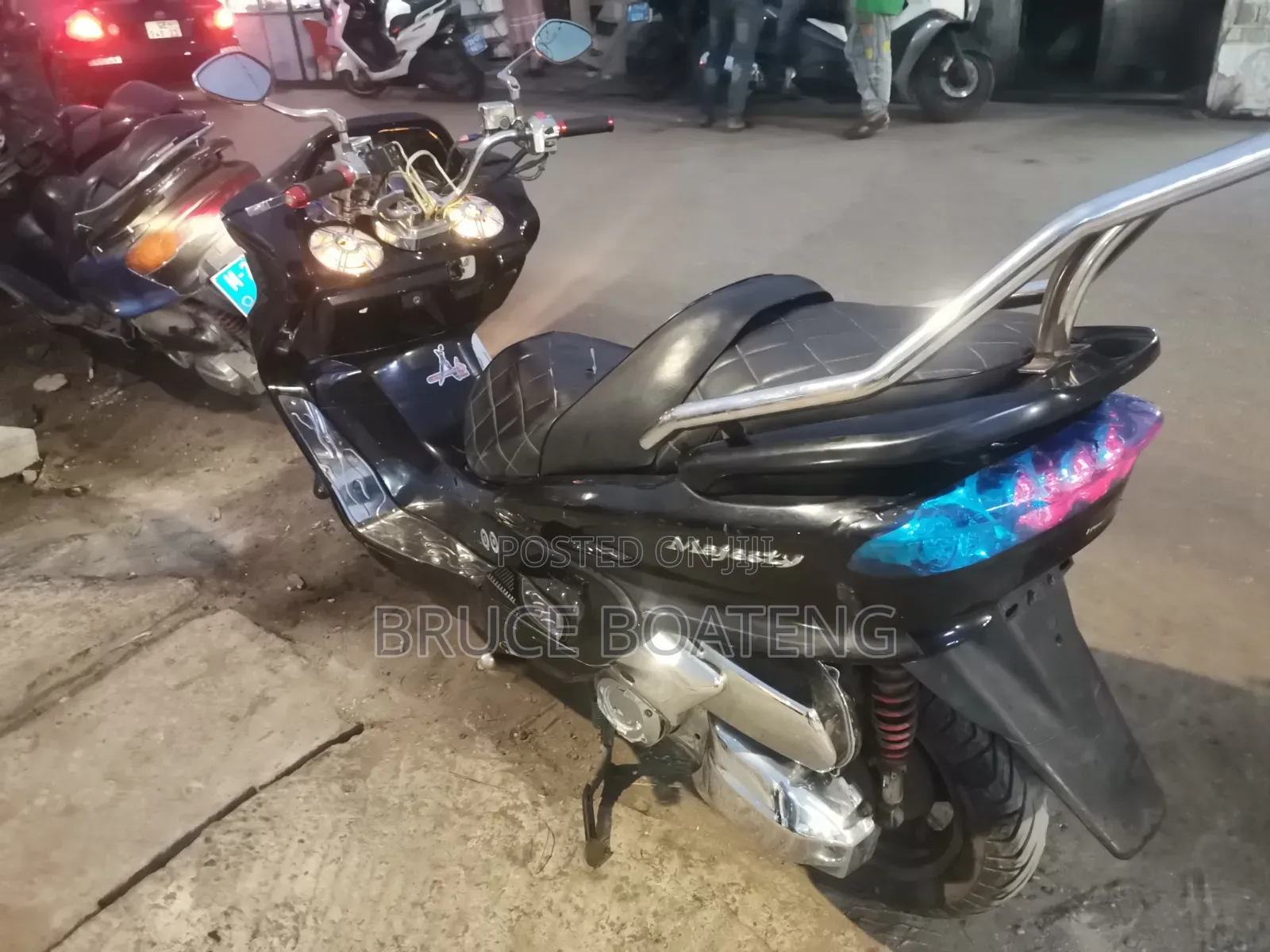 Yamaha Majesty 2010 Black