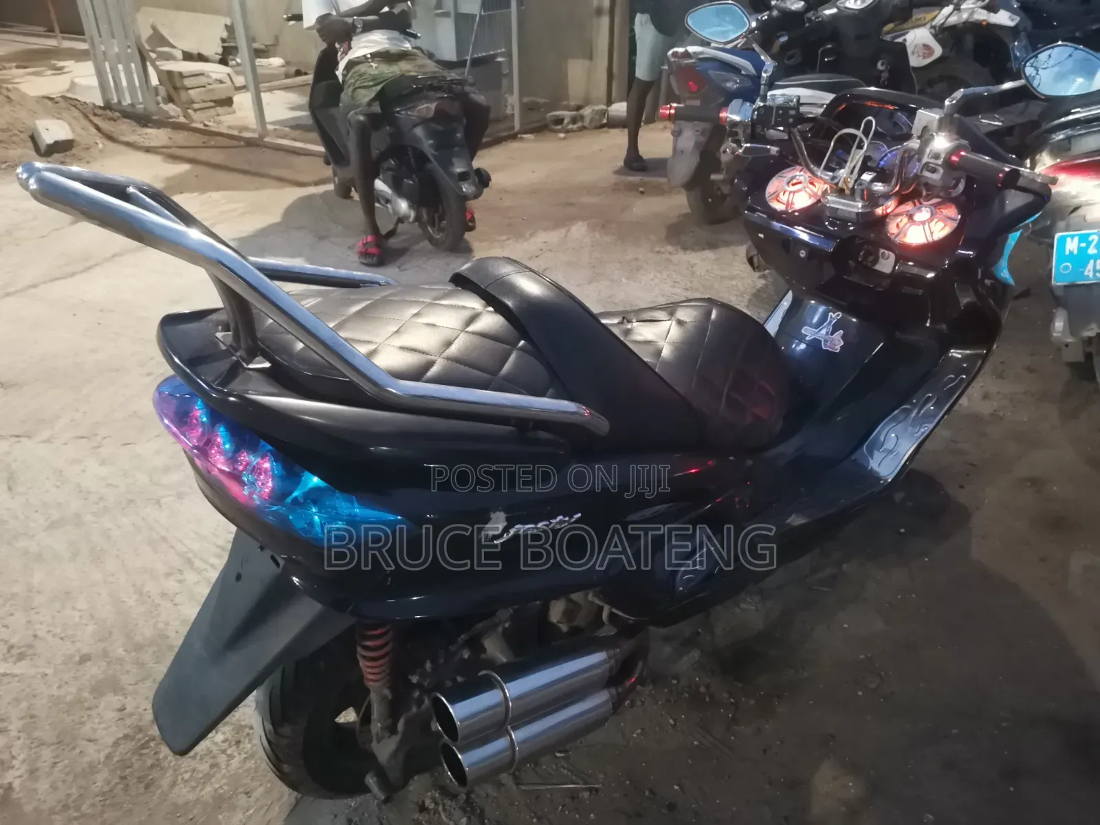 Yamaha Majesty 2010 Black