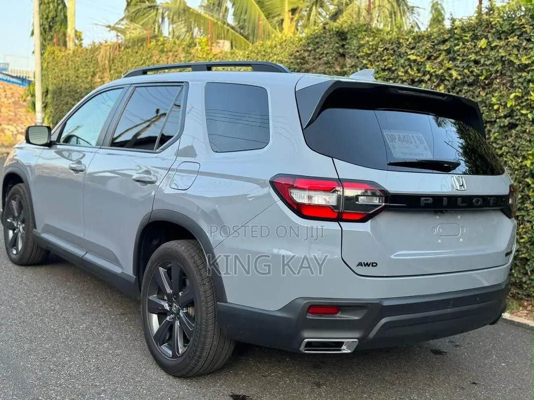 Honda Pilot Sport AWD 2025 Gray