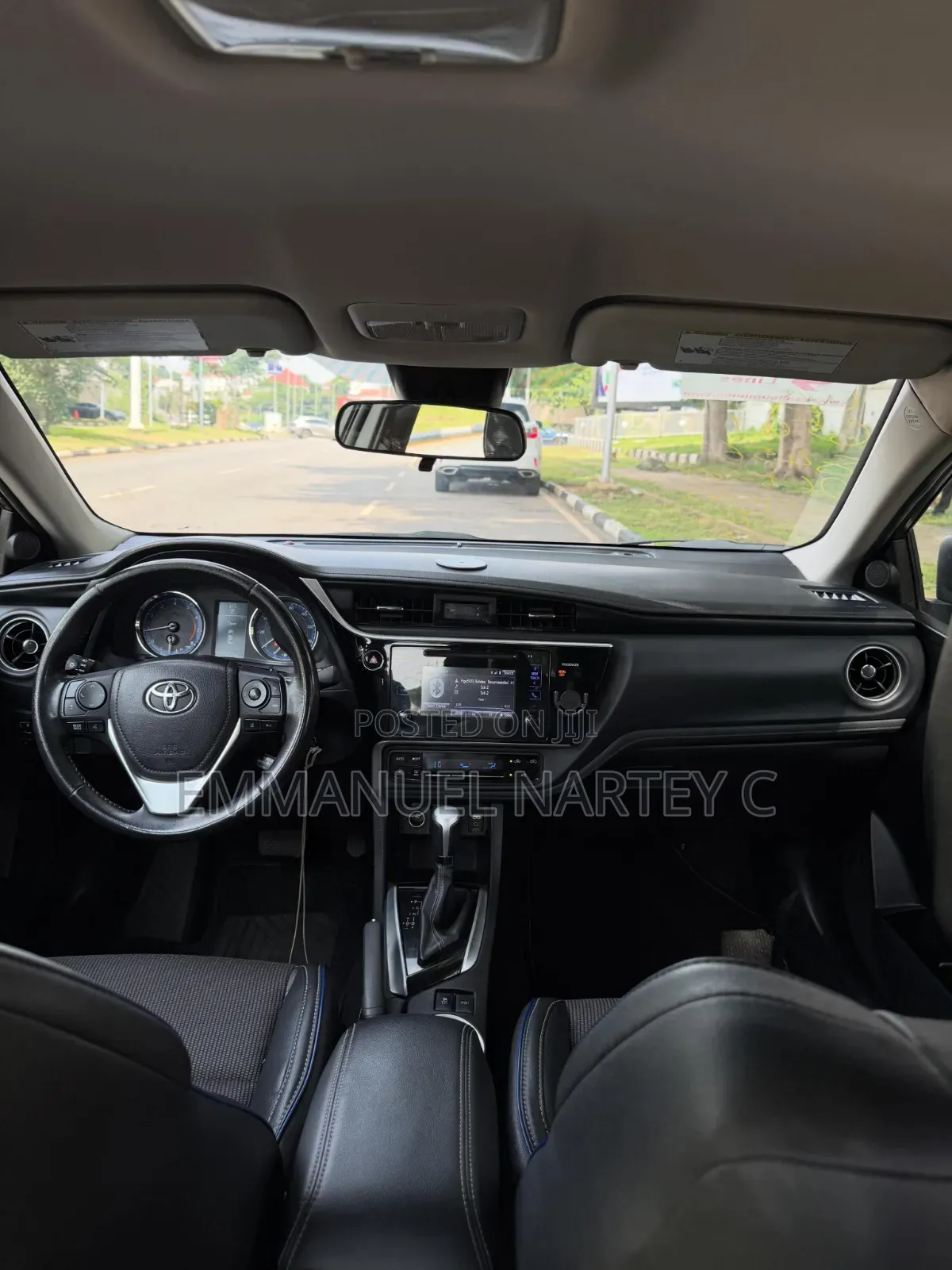 Toyota Corolla 2018 Brown