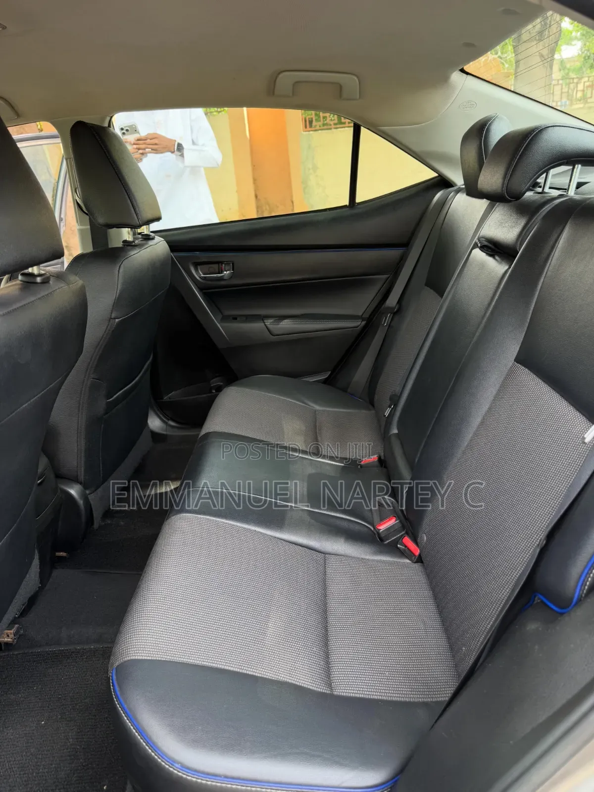 Toyota Corolla 2018 Brown