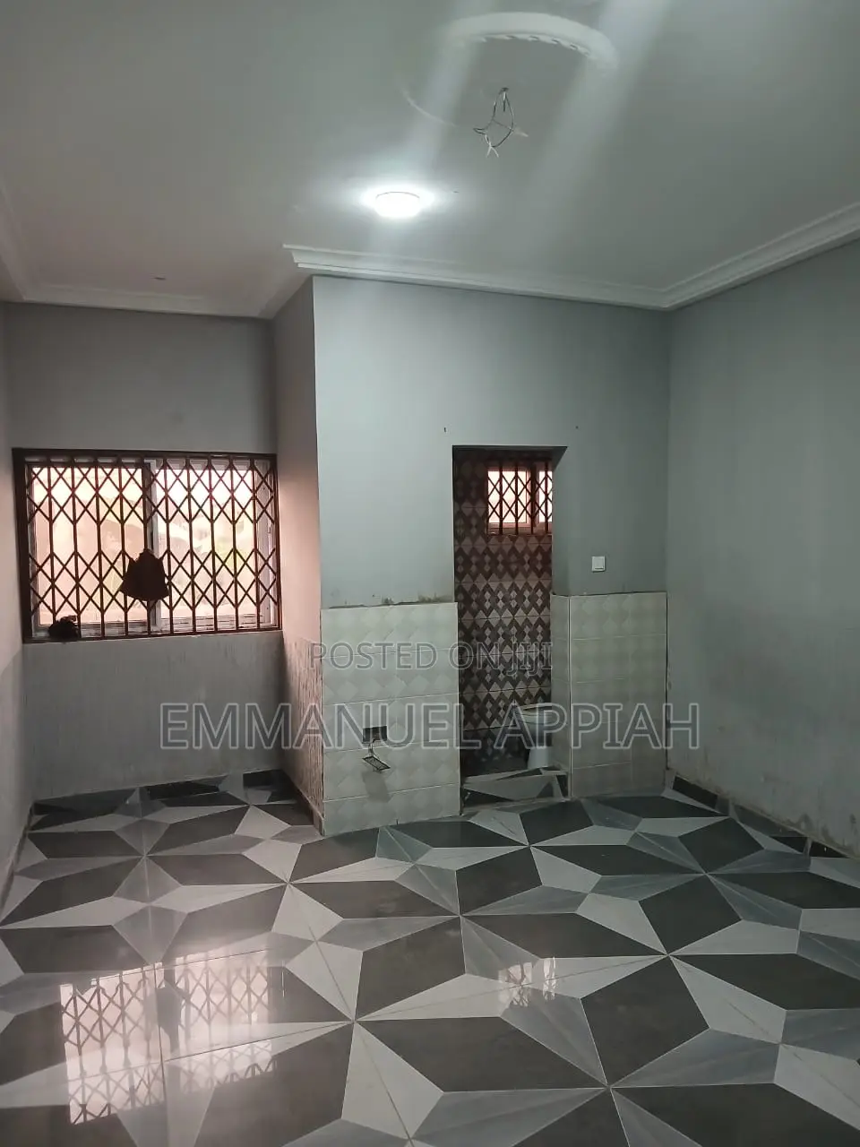 1bdrm Room & Parlour in Awoshei, Awoshie for rent