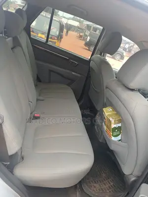 Hyundai Santa Fe 2.7 V6 GLS 4WD 2006 Silver