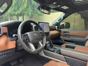 Toyota Tundra 1794 Edition CrewMax 5.5' Bed 2024 White