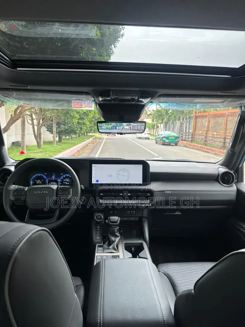 Toyota Land Cruiser Prado 2024 Blue