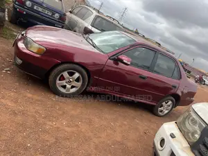 Toyota Corolla 2001 Red