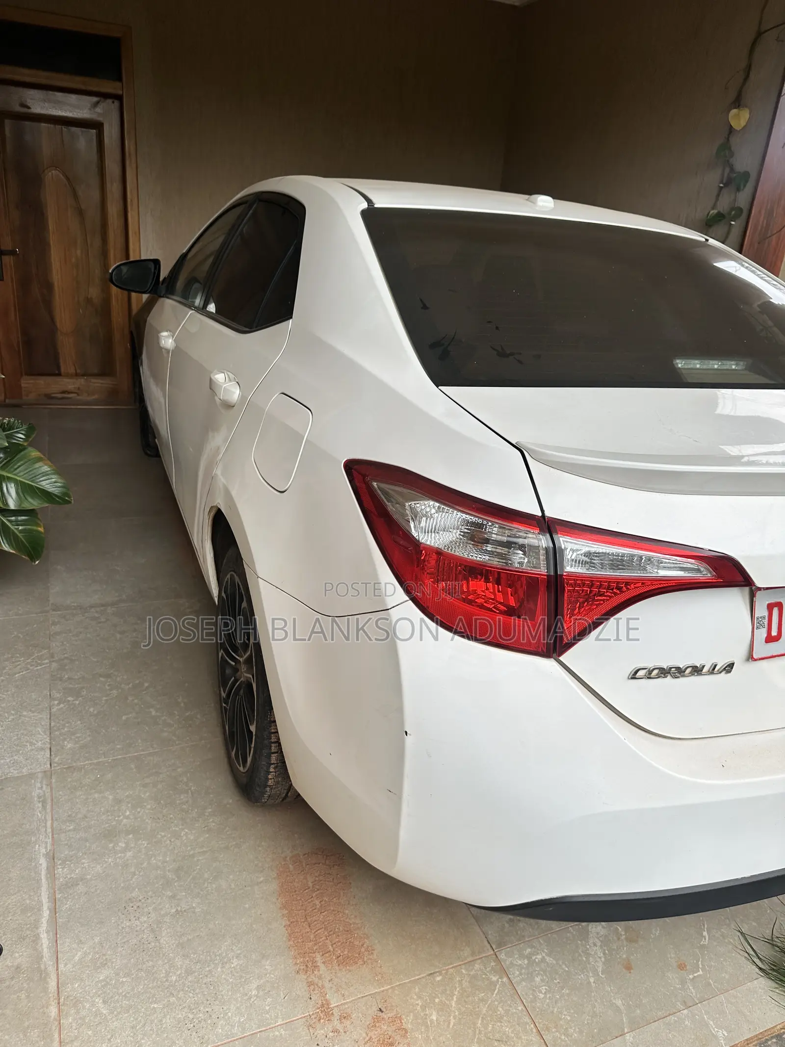Toyota Corolla S Premium 4dr Sedan (1.8L 4cyl CVT) 2016 White
