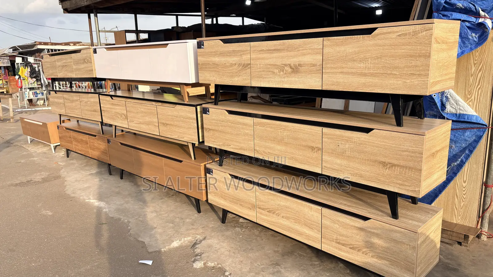 6ft Long Smart TV Stand