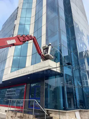 High Rise Facade Cleaning