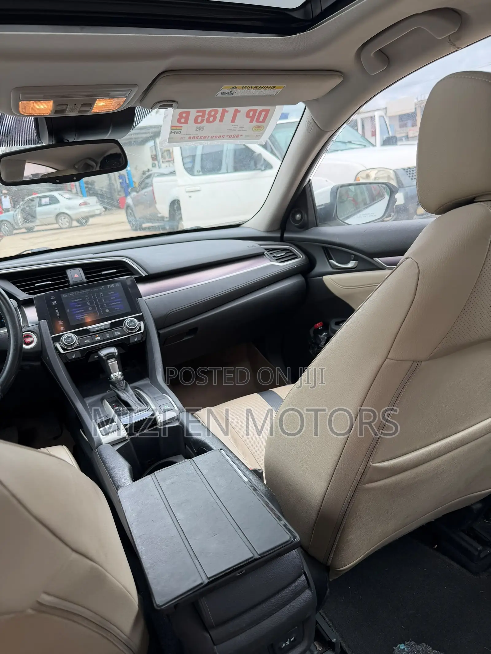 Honda Civic Touring 4dr Sedan (1.5L 4cyl) 2016 White