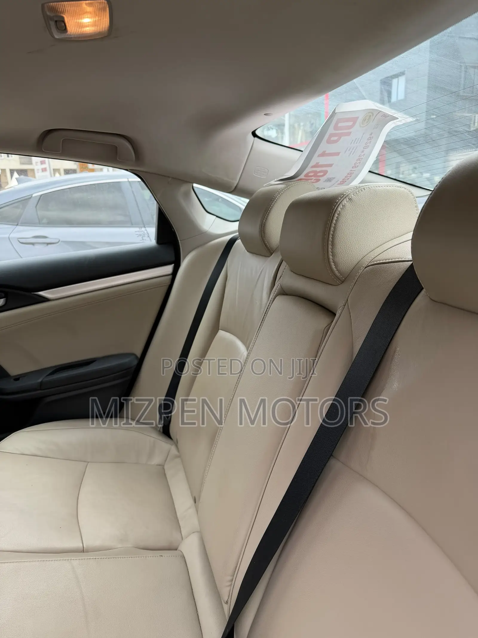 Honda Civic Touring 4dr Sedan (1.5L 4cyl) 2016 White