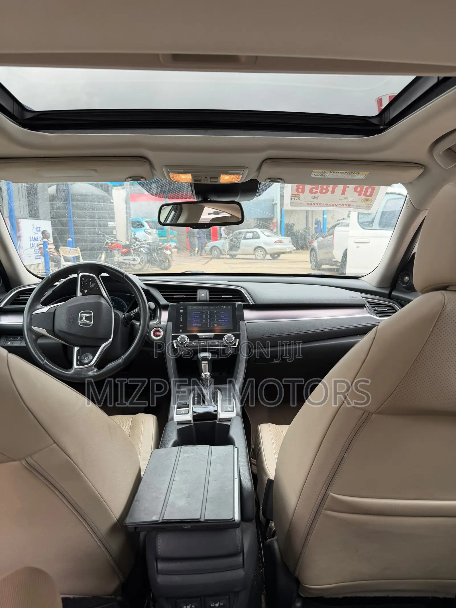 Honda Civic Touring 4dr Sedan (1.5L 4cyl) 2016 White