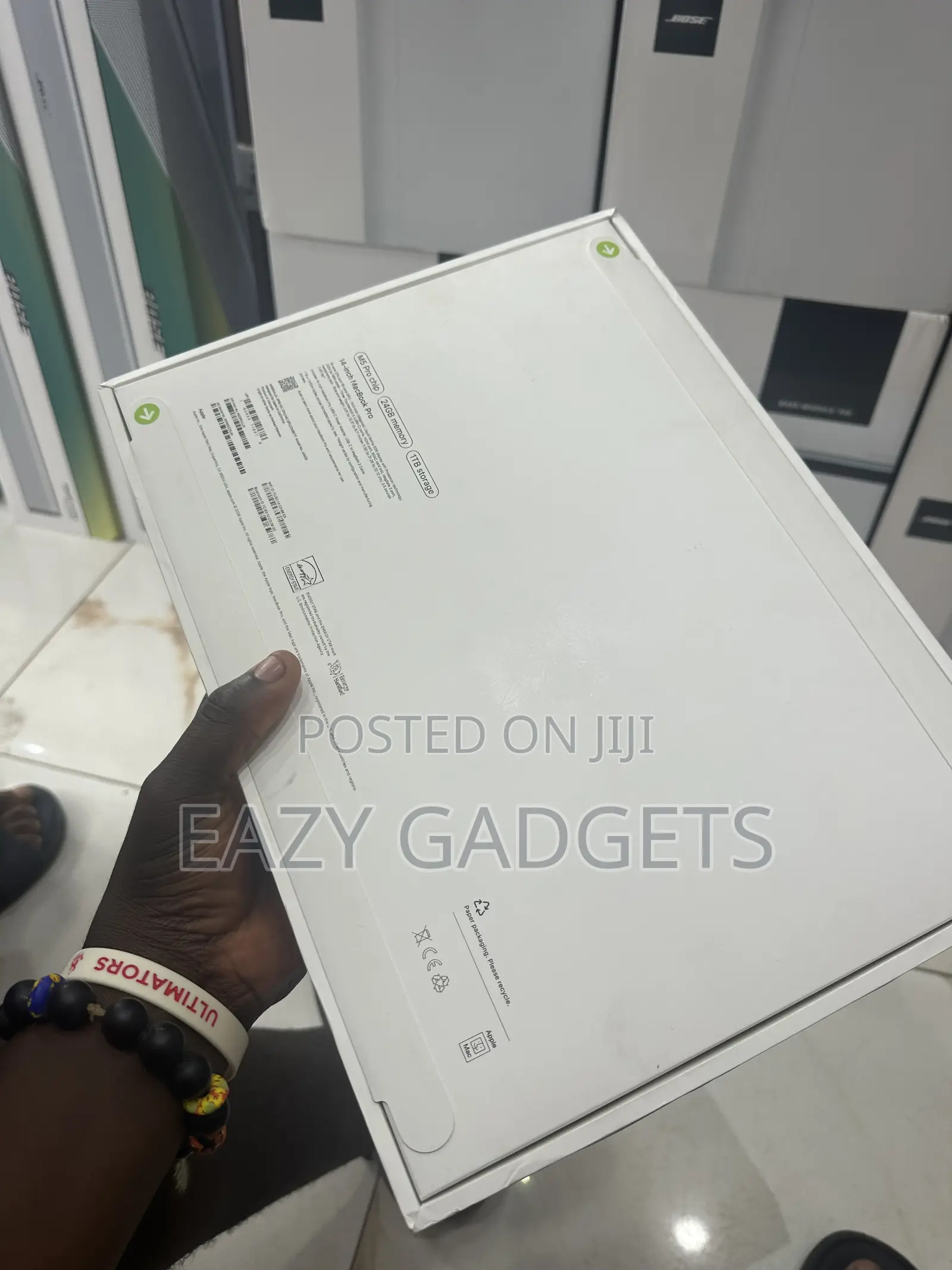 New Laptop Apple MacBook Pro 2026 M5 Pro 24GB Apple M5 Pro SSD 1T