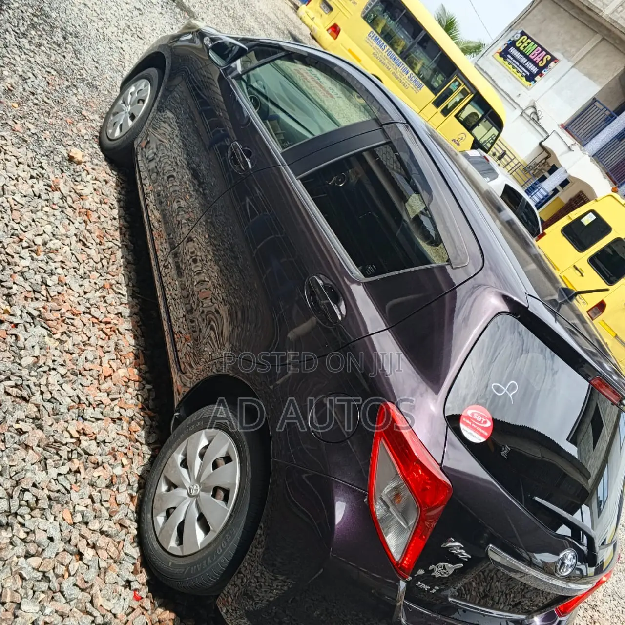 Toyota Vitz 1.3 AWD 5dr 2014 Black