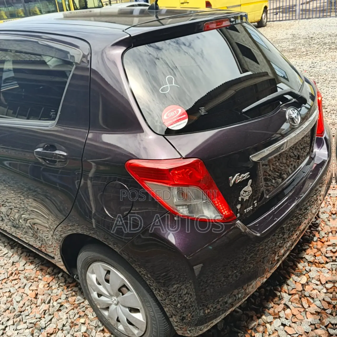 Toyota Vitz 1.3 AWD 5dr 2014 Black