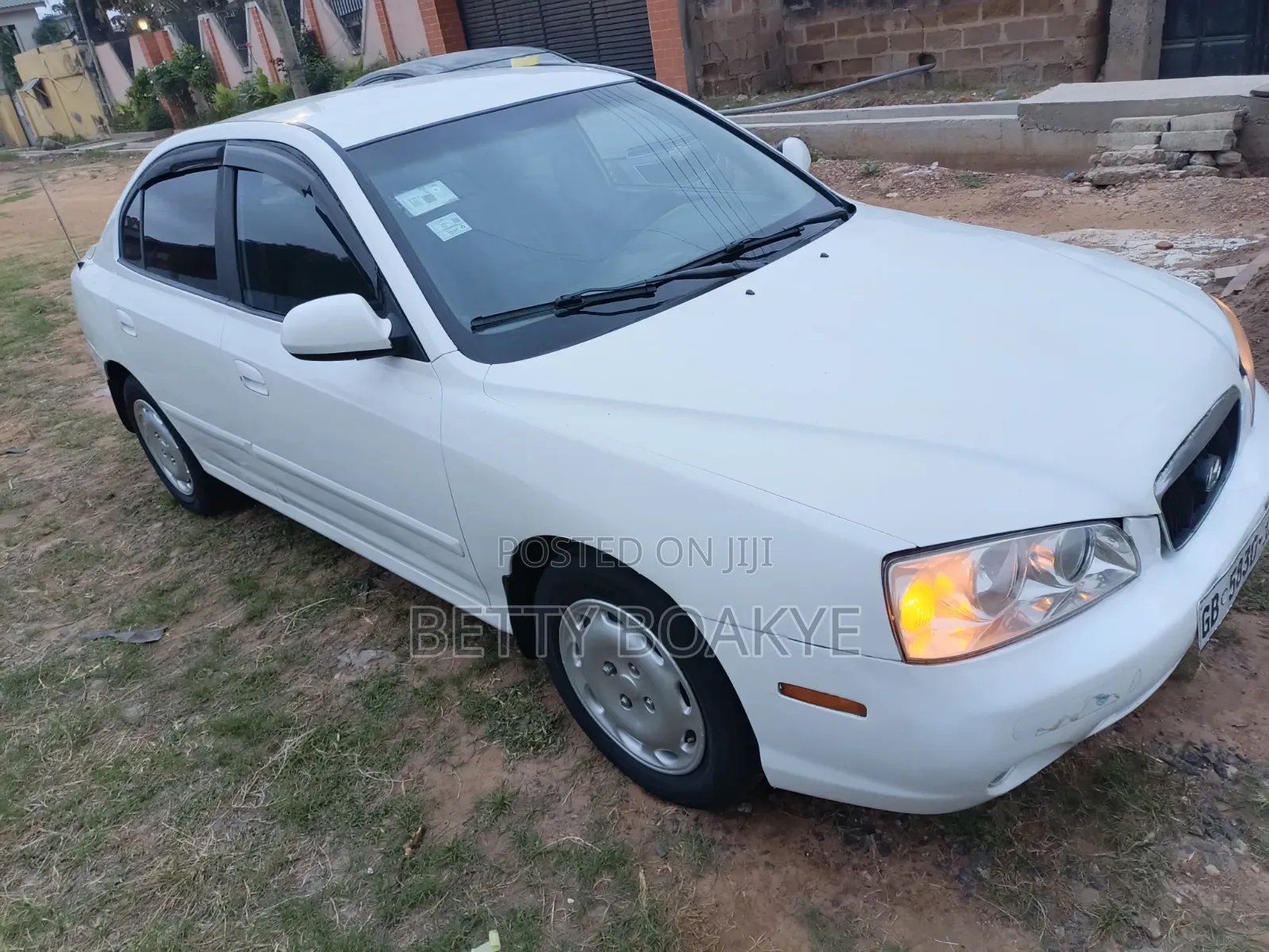 Hyundai Elantra 2003 White